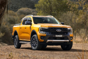 Ford Ranger nổi bật với công suất mạnh mẽ và tiết kiệm nhiên liệu